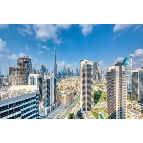 Maison Privee - Luxury, Spacious, Modern Near Burj Khalifa and Dubai Canal