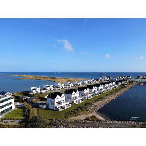 Maisonette-Fewo-Ostseeflair-erste-Wasserreihe-Panoramablick-by-Seeblick-Ferien