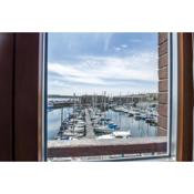 Marina View - 3 Bedroom Apartment - Milford Marina