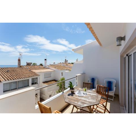 Mariners (3) - Bright and stylish apartment - 2 minute walk to the beach