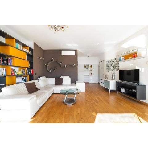 Milano Rogoredo Apartment with garage