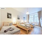 Minimalist Prague Style Condo 60m2 - 9 Min Walk to Wenceslas Square