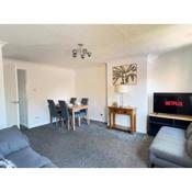 Modern 2 bed townhouse just outside City Walls with free private parking