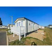 Modern 8 Berth Caravan With Decking At Valley Farm, Essex Ref 46575v 2