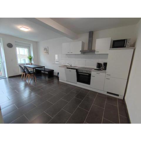 Monter24- KK76 Ferienwohnung / Apartment Perfekt für Businessreisende & Monteure, Bad Kreuznach Zentral 4 Personen, 2 Zimmer