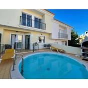 Moradia T3 Aguia Marina, com piscina e BBQ