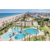 Nice apartment in El Campello with 3 Bedrooms, WiFi and Outdoor swimming pool