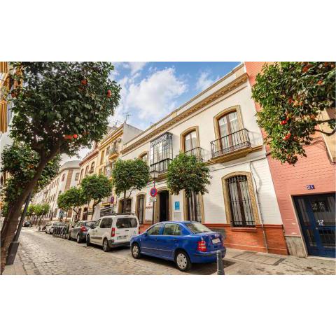 Nice apartment in Sevilla with WiFi and 1 Bedrooms