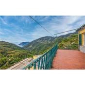 Nice apartment in Vernazza with WiFi and 4 Bedrooms