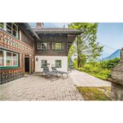 Nice home in Bad Goisern with Sauna, WiFi and 3 Bedrooms