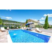 Nice home in Donji Prolozac with Outdoor swimming pool, Jacuzzi and Sauna