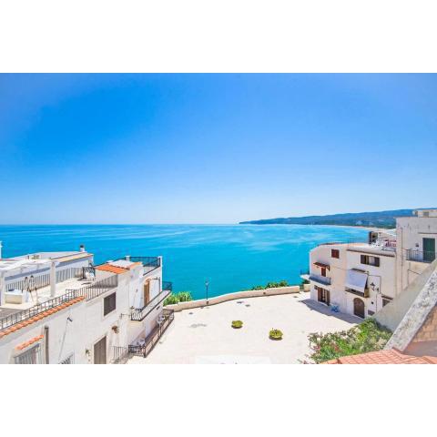 One bedroom appartement at Vieste 500 m away from the beach with sea view balcony and wifi