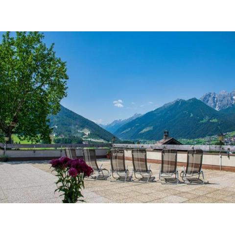 Panorama-Ferienhaus mit Sauna im Stubaital