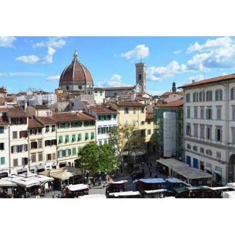 Panoramic Suite near Duomo and Station