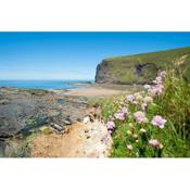 Parada Cottage at Crackington Haven, near Bude and Boscastle, Cornwall