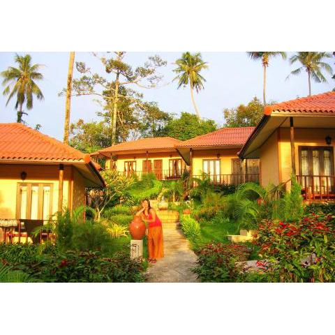 Paradise Bungalows