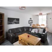 Pass the Keys Beautiful 3 bed home near MCR airport with parking