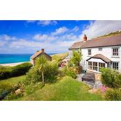 Petra, Cornish Cottage With lovely Garden, Wow Sea Views, By the Beach