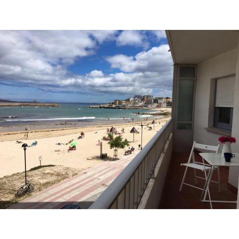 Piso encima de la playa en San Ciprián