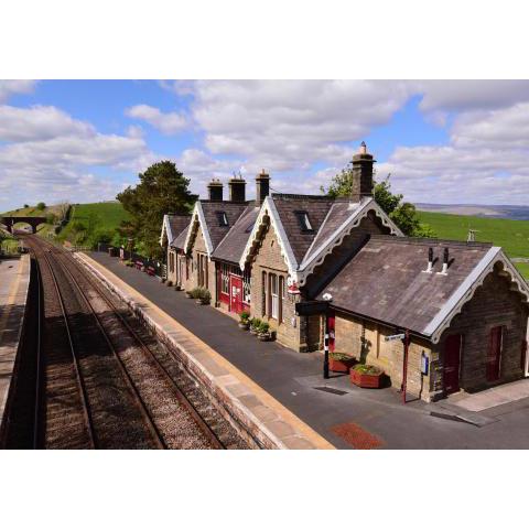 Platform Cottage