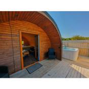 Pond View Luxury Pod with Outdoor Hot Tub