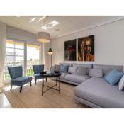 Puente Romano Modern flat, Best location in town