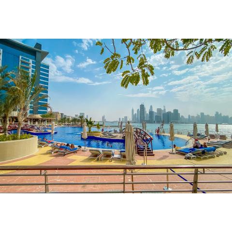 Renoveted Marina view apartment in Oceana