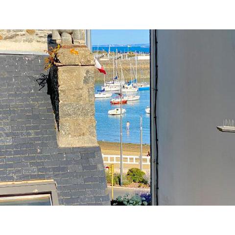 Saint-Quay : maison dans le port à 40m de la plage