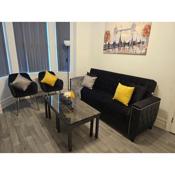 SAV Apartments - Russell, Luton (4 Bed House)