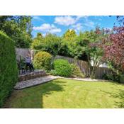 Sea views, private garden, comfortable family and dog friendly home