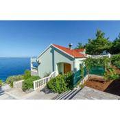 Seafront Holiday Home Marija