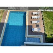 Sleeps 10, Private Pool Villa with Playground - AWZ 259