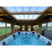 Sleeps 12 Hot Tub Sauna Cinema Pets Welcome