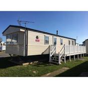 Solent Breezes, Caravan 108