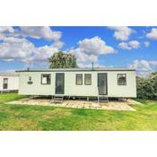 Spacious 8 Berth Caravan At Cherry Tree Holiday Park In Norfolk Ref 70348c