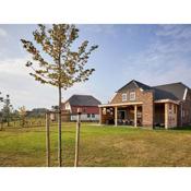 Spacious house with covered terrace, in Limburg