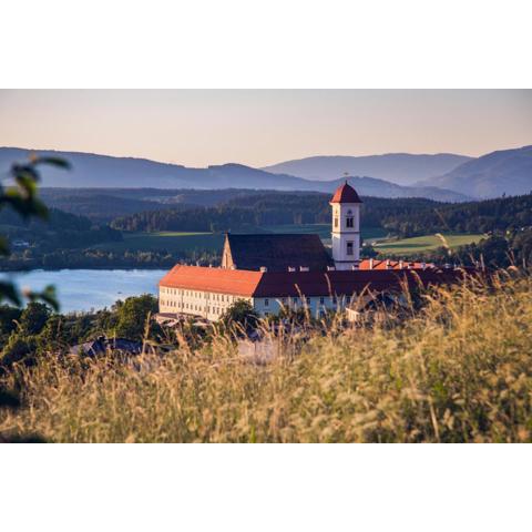 Stift St. Georgen am Längsee