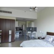 Studio Apartment - Cozy, Very Accessible and so near to Train Station