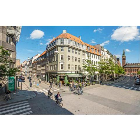 Stunning apartment in Kbenhavn K with WiFi and 2 Bedrooms