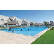 Stunning Apartment In Torrevieja With 3 Bedrooms, Wifi And Outdoor Swimming Pool