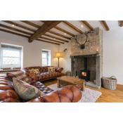 Stunning Blackberry Cottage with Log Burner - located on Haworth Main Street