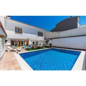 Stunning Home In Villanueva De Tapia With Outdoor Swimming Pool, Swimming Pool And 3 Bedrooms