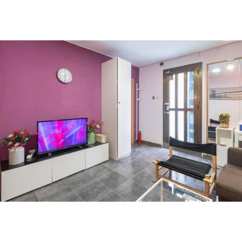 SUBWAY STATION APARTMENT NEAR CAMP NOU