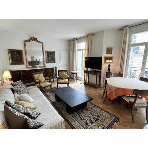 Superbe appartement avec vue imprenable à Paris