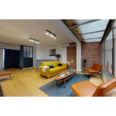 Superbe loft avec patio - Tour Eiffel