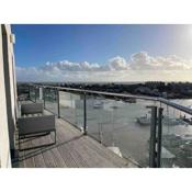 Superior 2 Bedroom Condo with stunning Sea views.