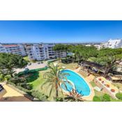 T2 renovated with ocean view Vilamoura
