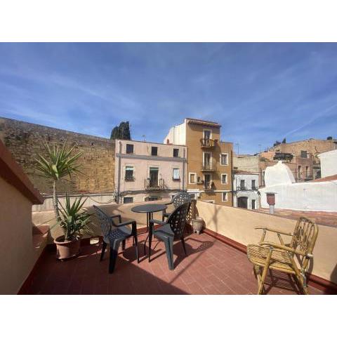 TH70 Duplex Sant Joan con terraza privada