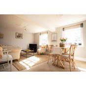 The Flat Luxurious apartment in central Bridport