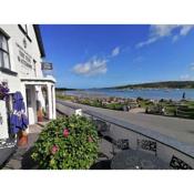 The Teifi Waterside Hotel